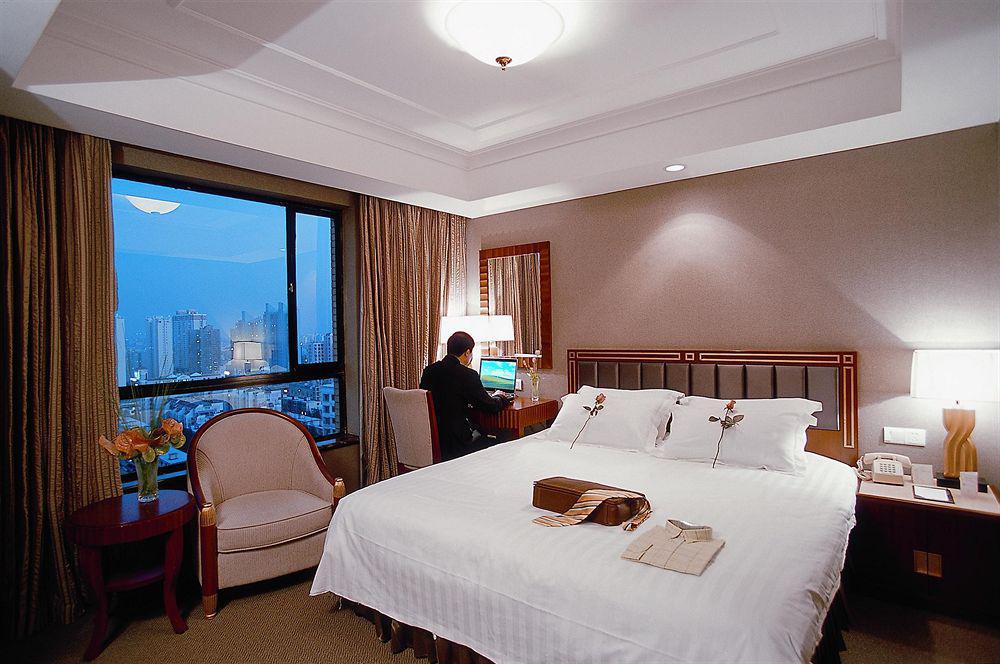 Shanghai Everbright International Hotel Pokoj fotografie